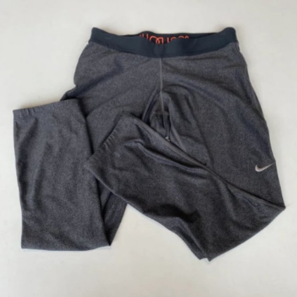 NIKE DRI FIT REFLECTIVE RUNNING CROPPED LEGGINGS - Picture 9 of 9